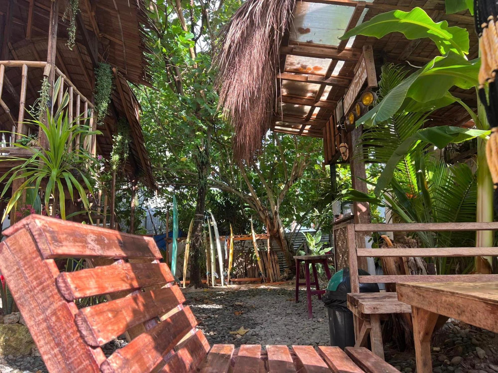 Wave Retreat Hostel Хенерал Луна Екстериор снимка